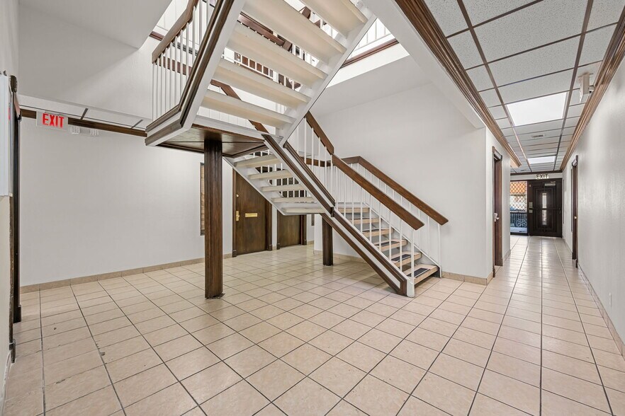 More Photos Of , Las Vegas Unknown For Sale
