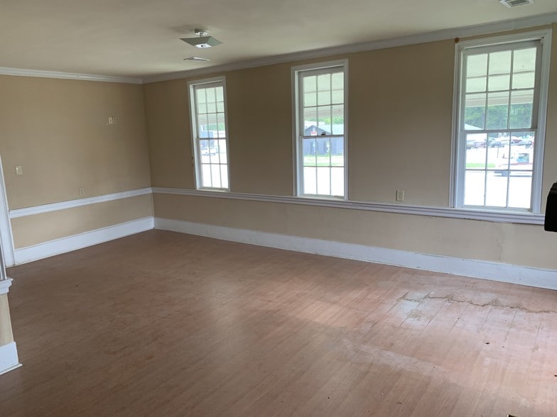 More Photos Of 4752 Washington Rd, Evans Storefront Retail Office For Lease