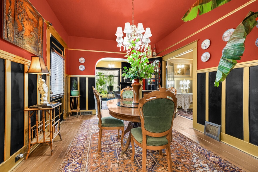 More Photos Of 3123 Ne Broadway St, Portland Storefront Retail Residential For Sale