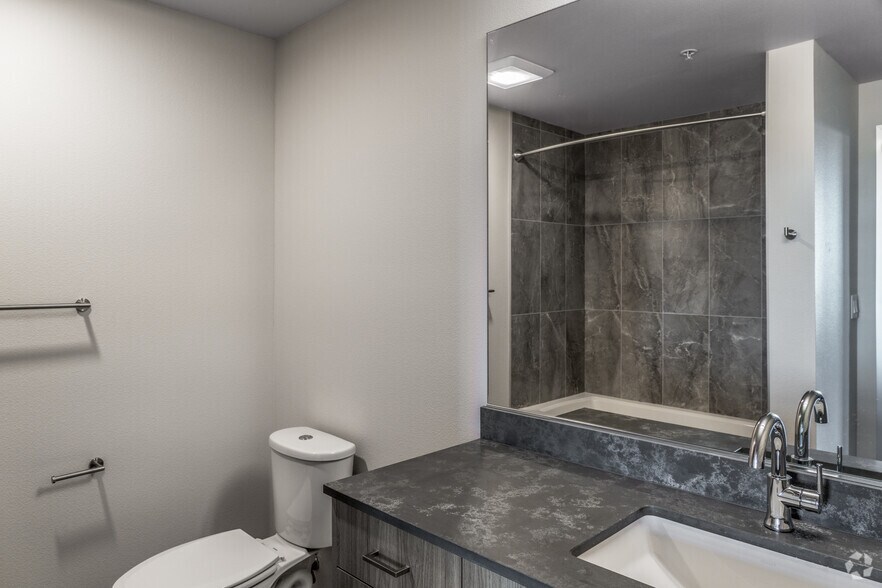 More Photos Of 875 NE 27th Ave, Portland Apartments For Lease