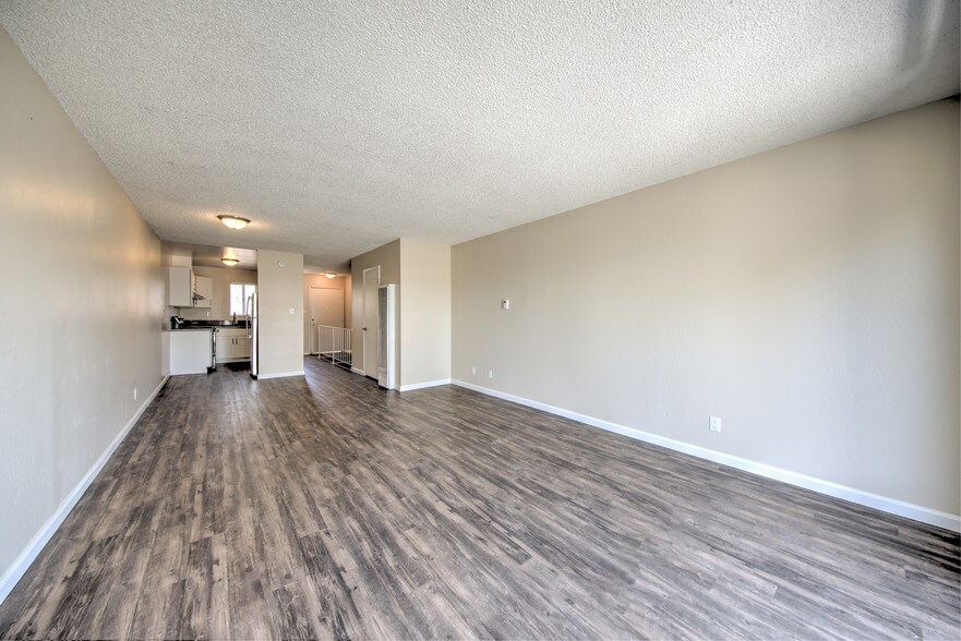 More Photos Of 102-116 Avian Dr, Vallejo Apartments For Sale