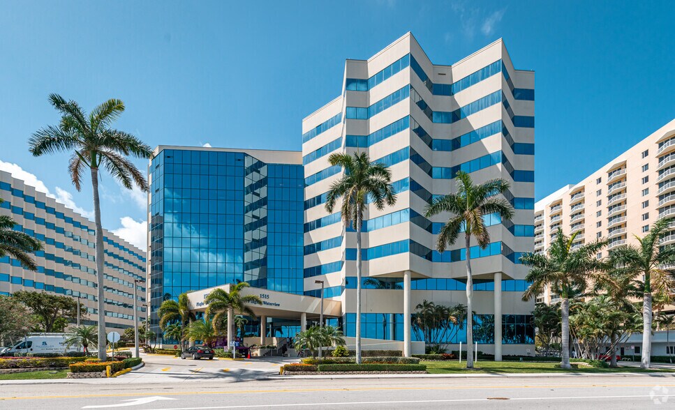 Primary Photo Of 1515 N Flagler Dr, West Palm Beach Medical For Lease