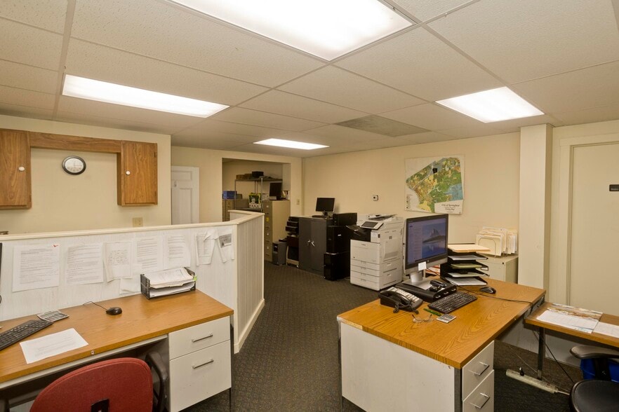 More Photos Of 62 westfield St, West Springfield Office For Sale