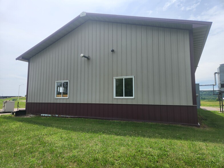 More Photos Of 1215 Fuhrman Dr, Reedsburg Industrial For Sale