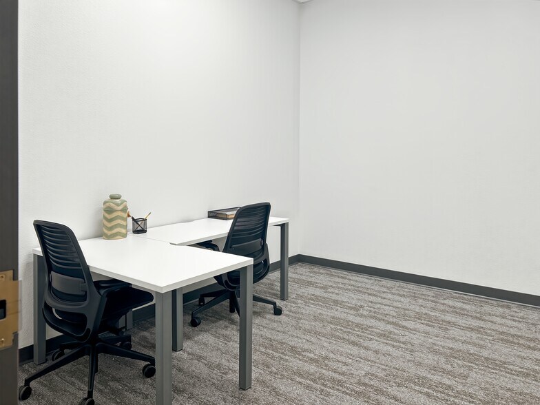 More Photos Of 303 S Water St, Henderson Coworking Space