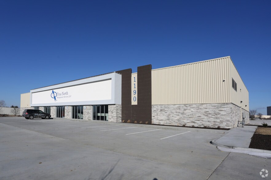 More Photos Of 1160 W 149th St, Olathe Warehouse For Sale