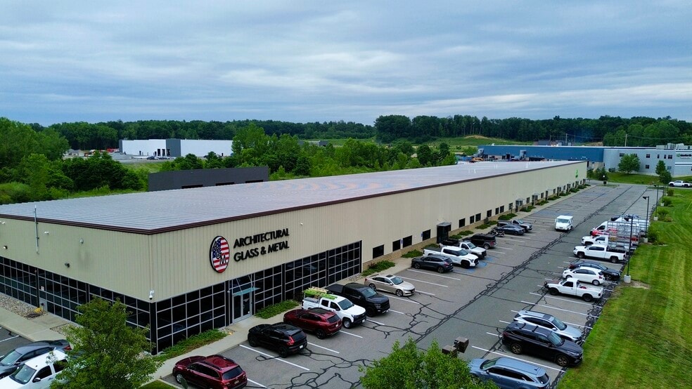 Primary Photo Of 3 Liebich Ln, Clifton Park Warehouse For Lease