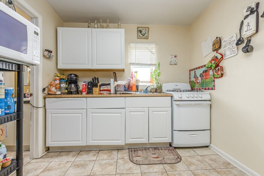 More Photos Of 117 Boulevard, Seaside Heights Apartments For Sale