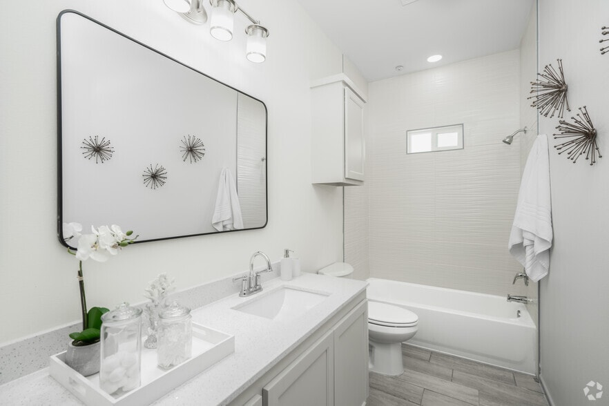 More Photos Of 1802 N Sugar Rd, Edinburg Apartments For Sale
