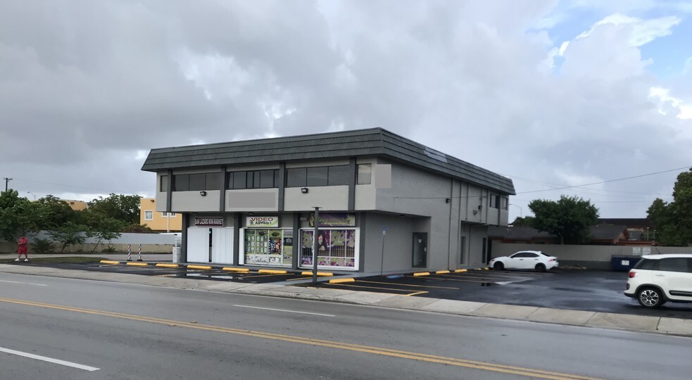 More Photos Of 381-391 E 8th St, Hialeah Storefront Retail Office For Lease