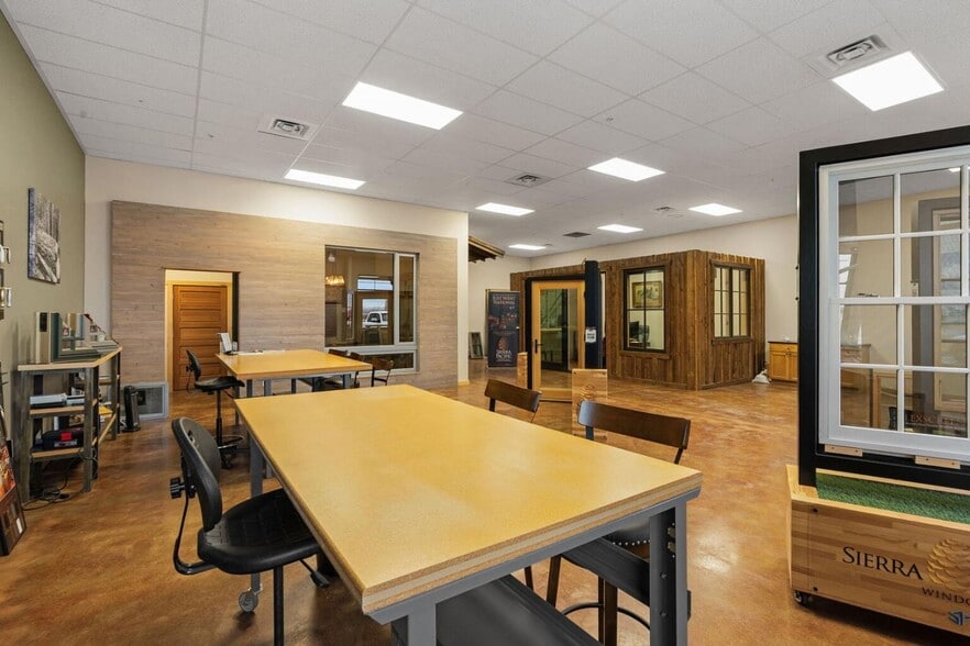 More Photos Of 81211 Gallatin Rd, Bozeman General Retail For Sale