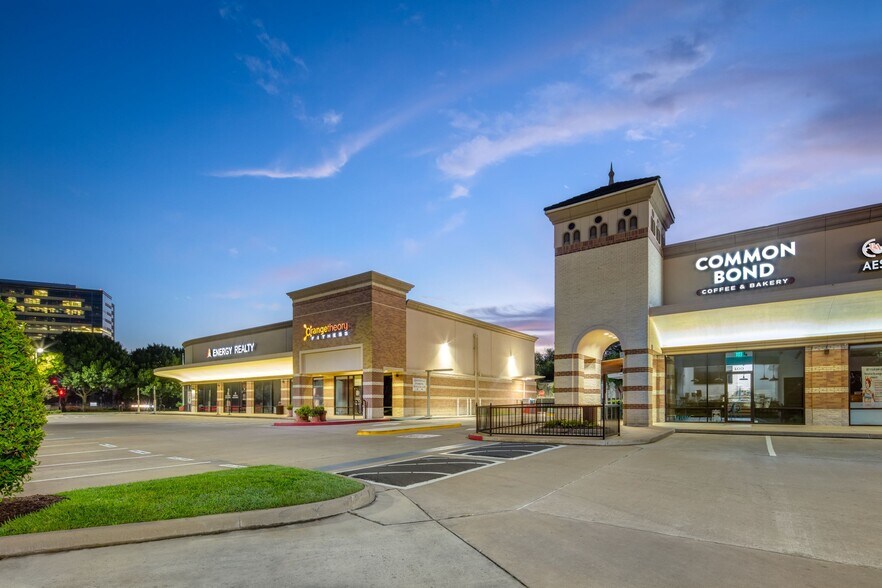 More Photos Of 1127 Eldridge Pky, Houston Unknown For Lease