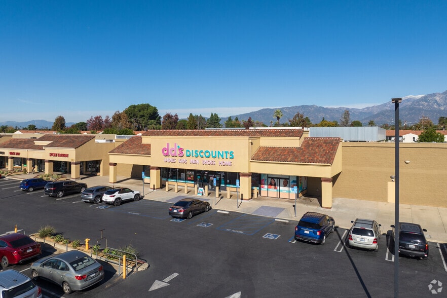 More Photos Of 606 W Holt Blvd, Ontario General Retail For Sale