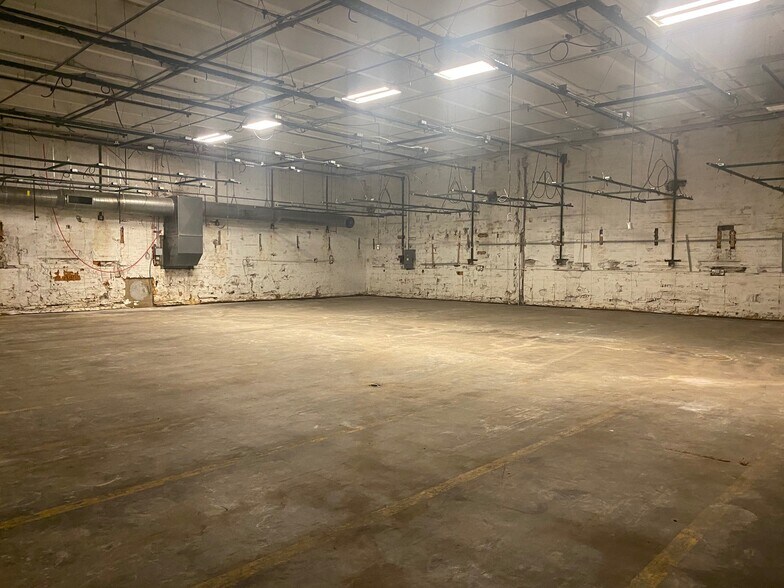 More Photos Of 1420 Devereux Rd, Glenwood Springs Warehouse For Sale