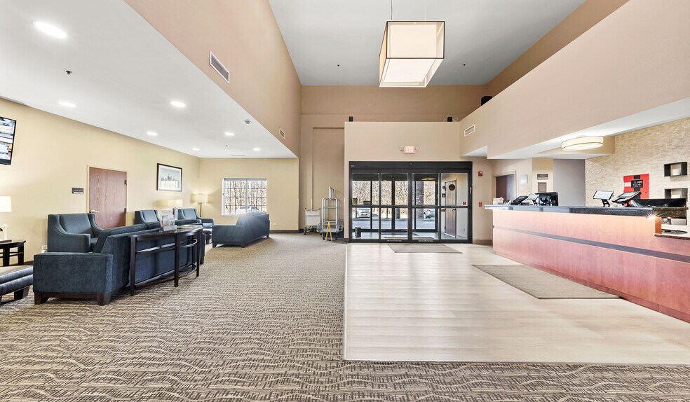 More Photos Of 1775 E Belvidere Rd, Grayslake Hotel For Sale