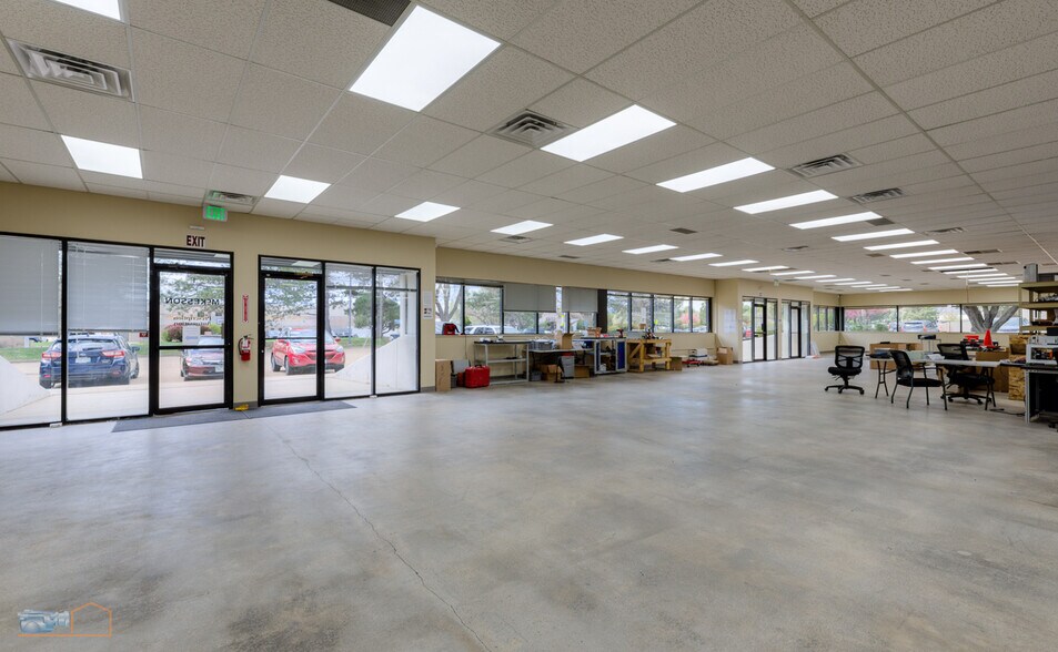 More Photos Of 1860 Lefthand Cir, Longmont Light Manufacturing For Lease