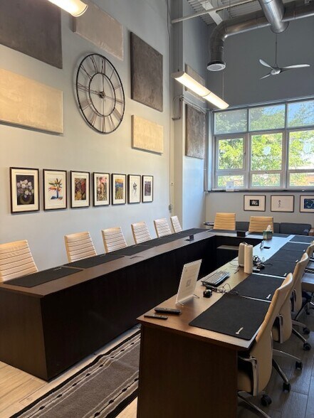 More Photos Of 83-40 72nd Dr, Glendale Office For Sale