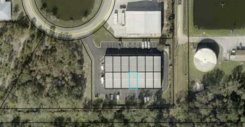 More Photos Of 409 9th St, Bunnell Warehouse For Lease