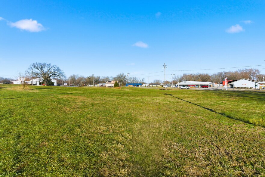 More Photos Of 401 Boone st, Ash Grove Land For Sale