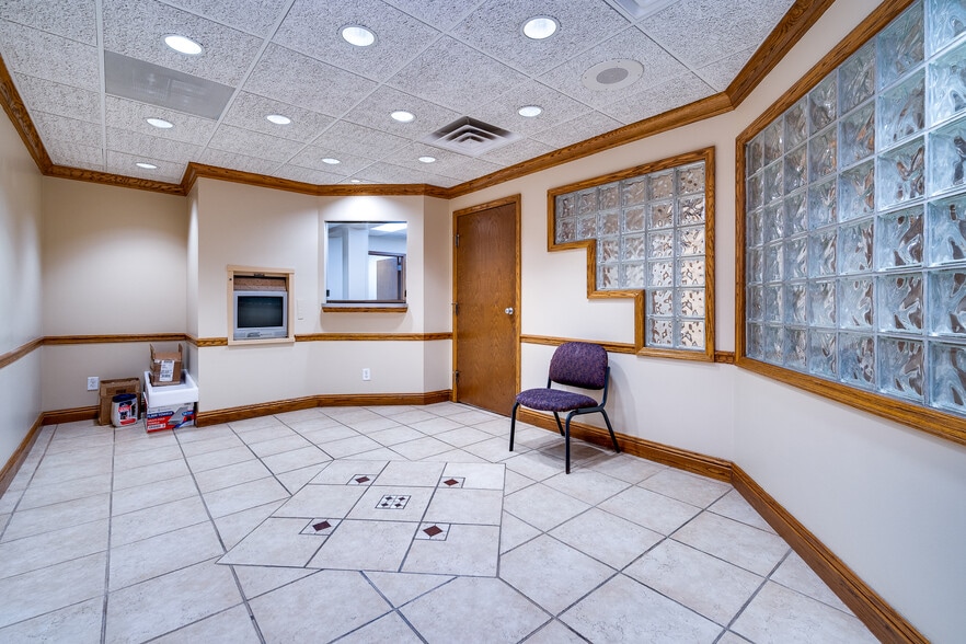 More Photos Of 7345 Far Hills Ave, Dayton Medical For Lease