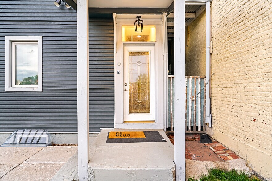 More Photos Of 701 Galapago St, Denver Apartments For Sale