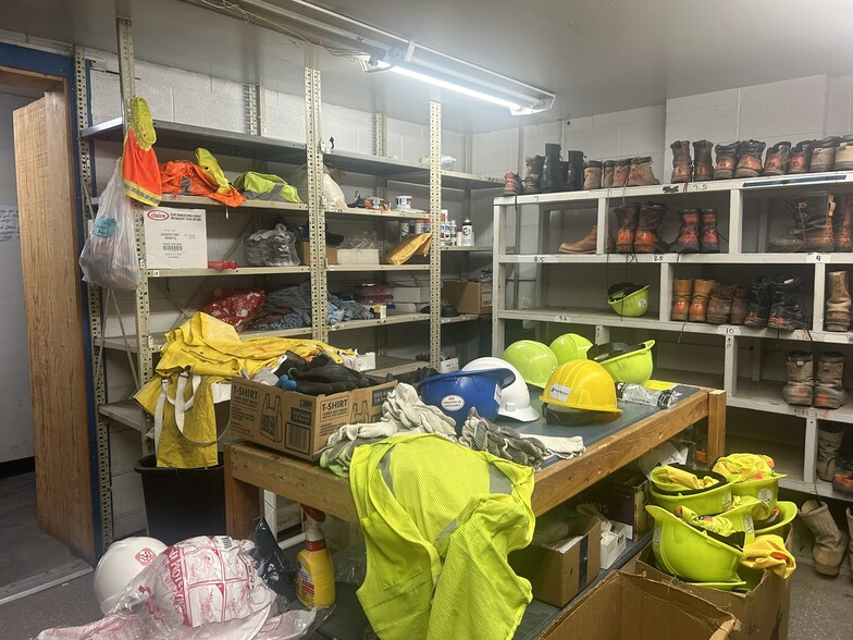 More Photos Of 1915-1919 E Colfax Ave, Denver Office For Sale