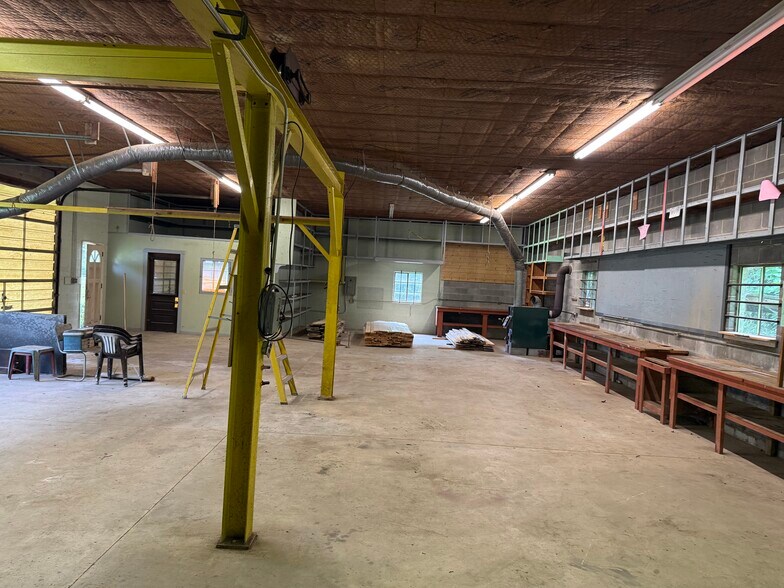 More Photos Of 256 Country Club Rd, Grafton Industrial For Sale