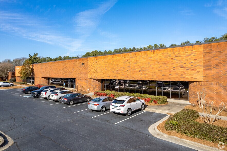 More Photos Of 2777-2791 Peterson Pl, Norcross Distribution For Lease