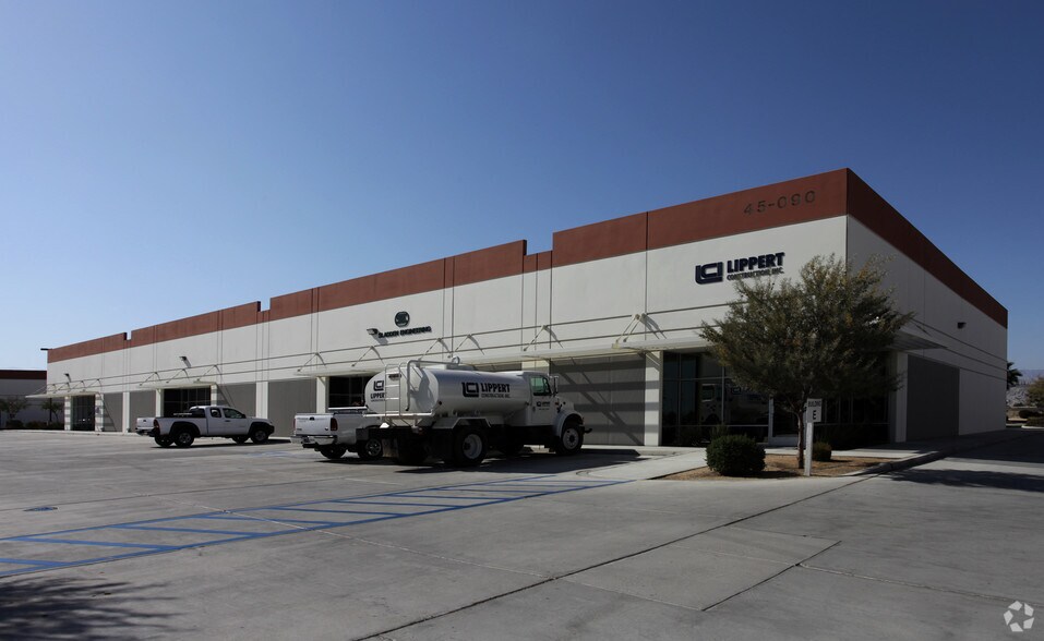 More Photos Of 45090 Golf Center Pky, Indio Warehouse For Sale