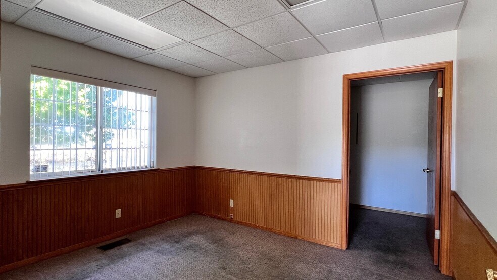 More Photos Of 414 N O St, Lompoc Industrial For Sale