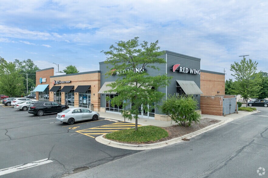 Primary Photo Of 2518 Harlem Ave, North Riverside Freestanding For Lease