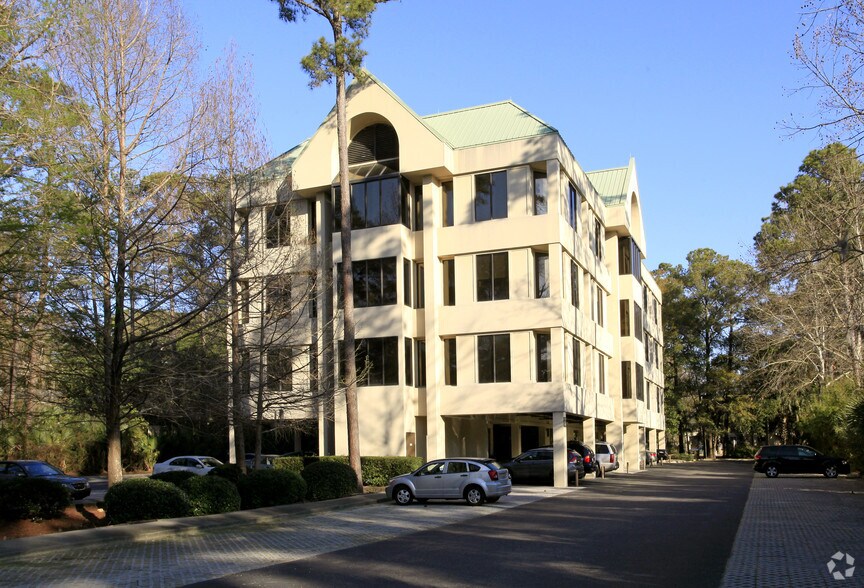 Primary Photo Of 52 New Orleans Rd, Hilton Head Island Office For Sale