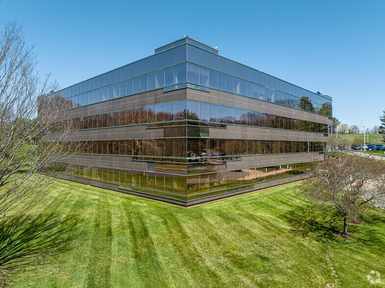 More Photos Of 175 Capital Blvd, Rocky Hill Coworking Space