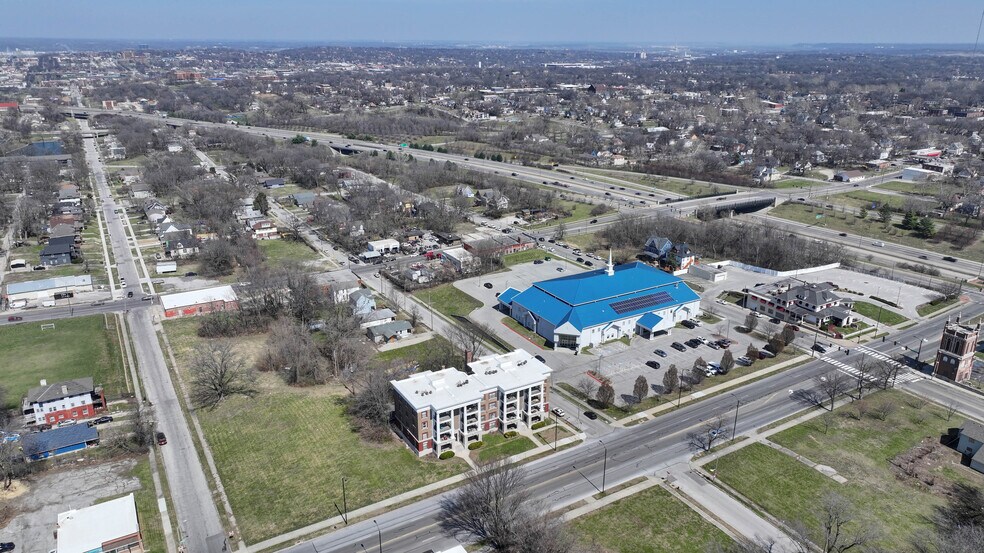 More Photos Of 1614-1620 E Linwood Blvd, Kansas City Apartments For Sale