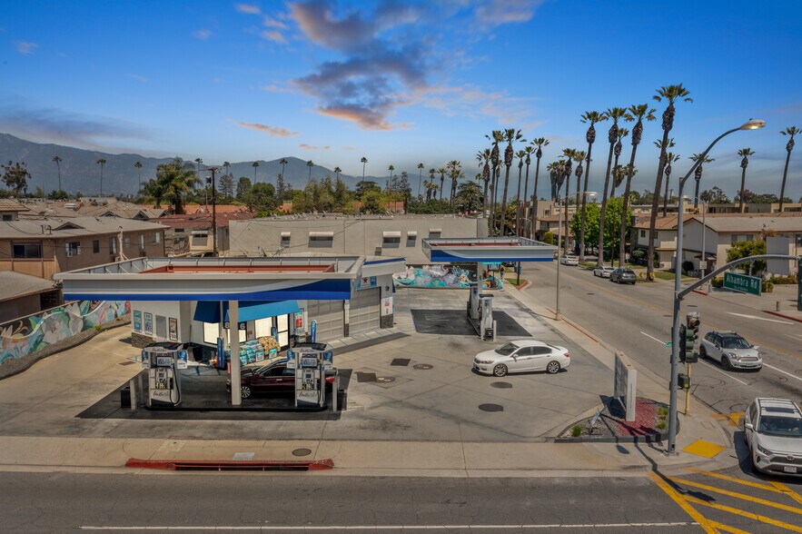 Primary Photo Of 600 N Garfield Ave, Alhambra Service Station For Sale