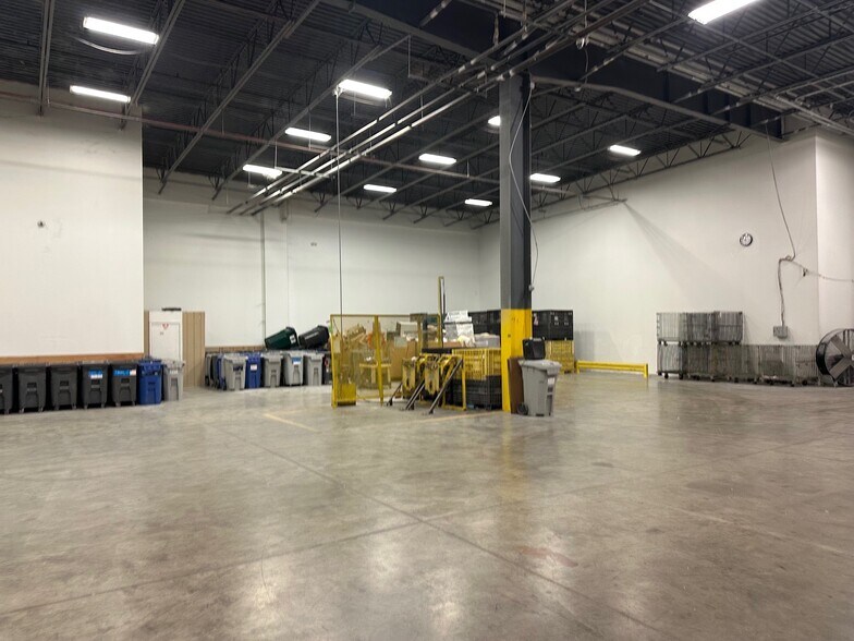 More Photos Of 400 Riverwalk Pky, Tonawanda Light Manufacturing For Lease