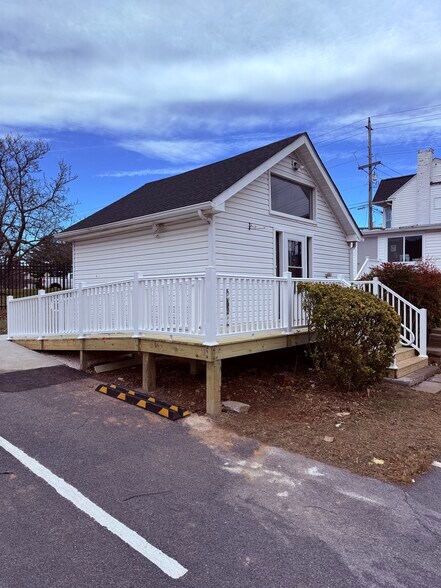 More Photos Of 3390 Urbana Pike, Urbana Medical For Lease
