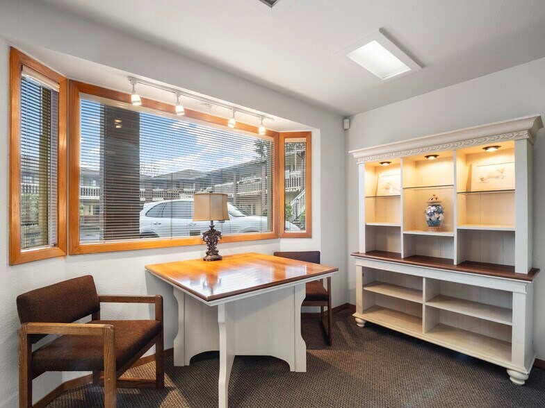More Photos Of 6314 19th St W, Fircrest Office For Lease