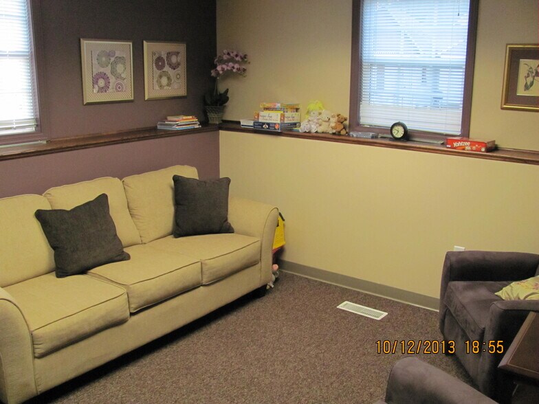 More Photos Of 705 Hillside Ave SW, Pine City Office For Sale