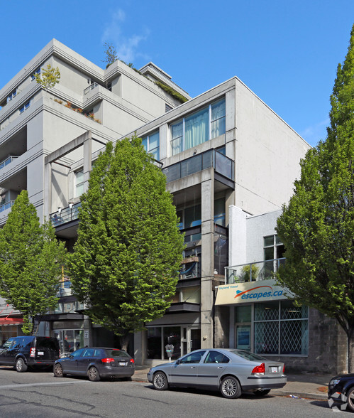 Primary Photo Of 481 6th Ave W, Vancouver Apartments For Sale