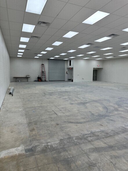 More Photos Of 1215 E Foothill Blvd, Upland Storefront Retail Office For Lease