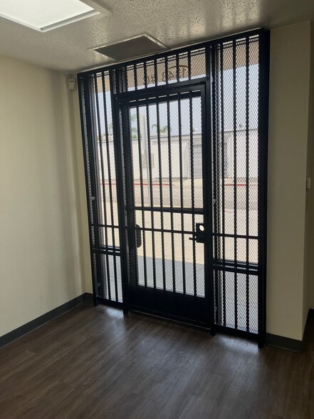 More Photos Of 1348 Santa Anita Ave, South El Monte Warehouse For Lease