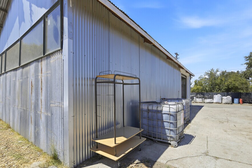 More Photos Of 10095 Monterey Rd, Gilroy Land For Sale