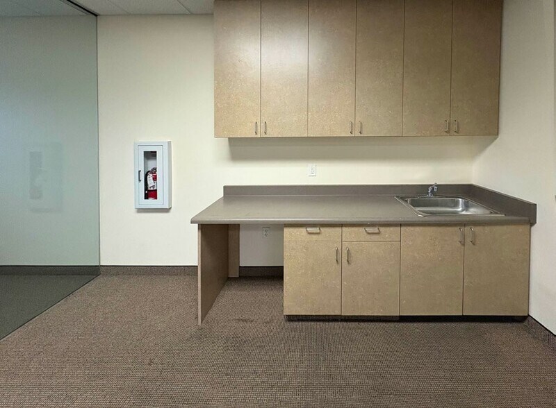 More Photos Of 2051 Junction Ave, San Jose Medical For Sale