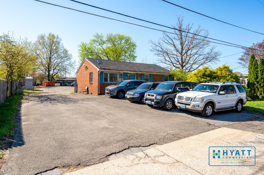 More Photos Of 7703 Poplar Hill Ln, Clinton Office Residential For Sale