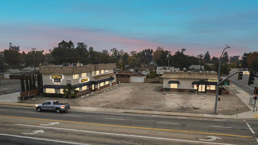 More Photos Of 1656 Oak St, Bakersfield General Retail For Lease