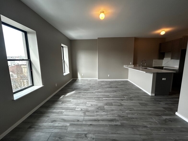 More Photos Of 1230 Bay St, Staten Island Storefront Retail Residential For Sale