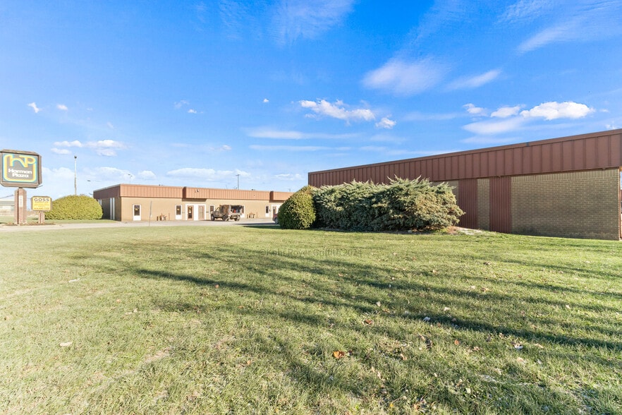 Primary Photo Of 1520 Harmon Ave, Columbus Warehouse For Lease