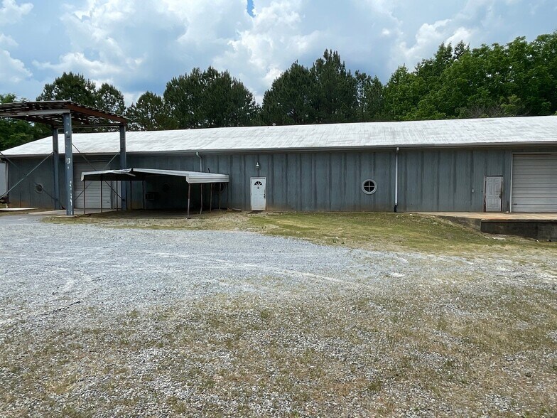 Primary Photo Of 2348 Mariposa Rd, Stanley Industrial For Lease