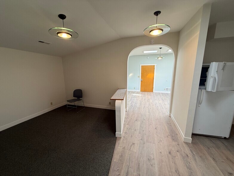 More Photos Of 2198 6th St, Berkeley Loft Creative Space For Lease